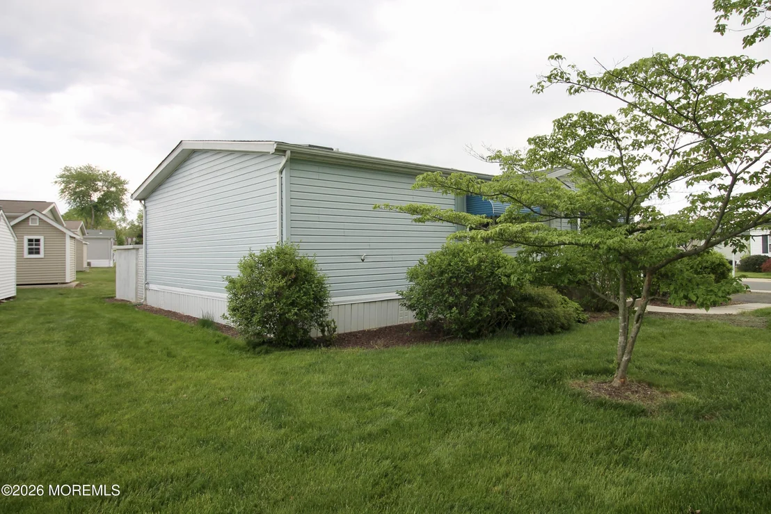 Photo of 92 Cardinal Way