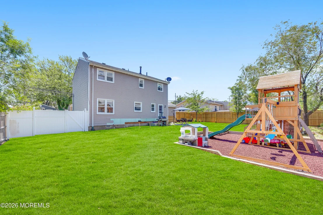 Photo of 341 20th Avenue