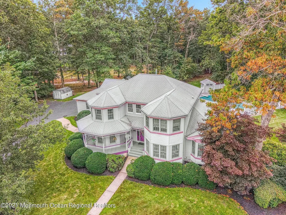 Photo of 1982 Leonard Drive