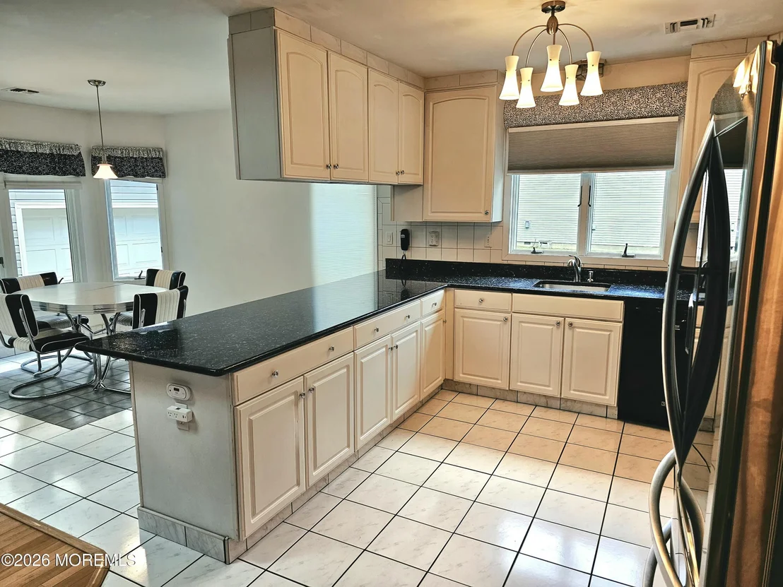 Photo of 655 Laurel Avenue