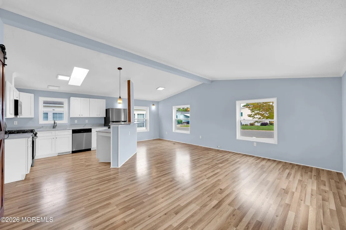 Photo of 501 Momosa Drive