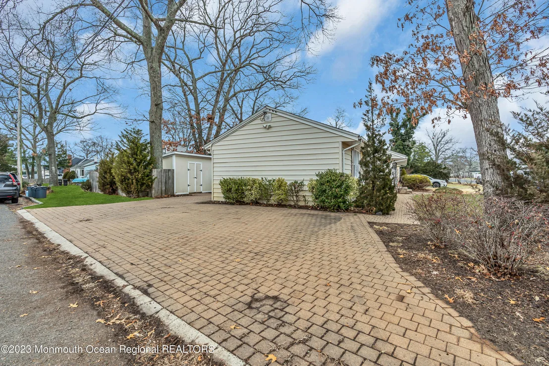 Photo of 1007 Beaver Dam Road