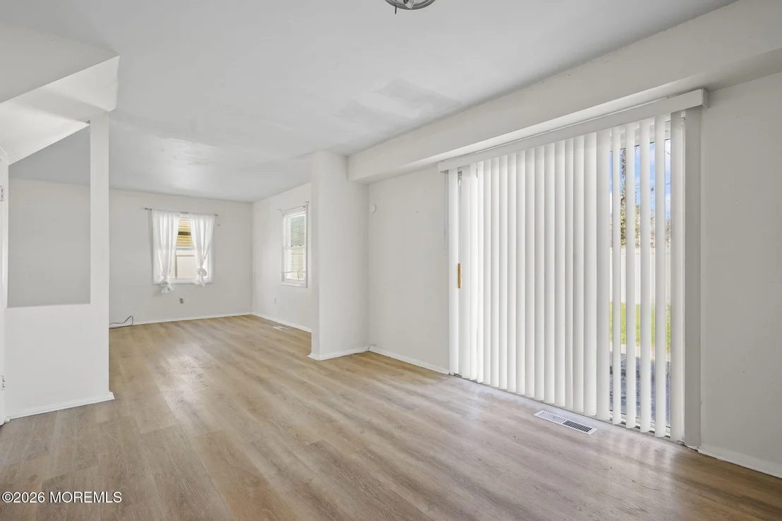 Photo of 70 Harrington Circle