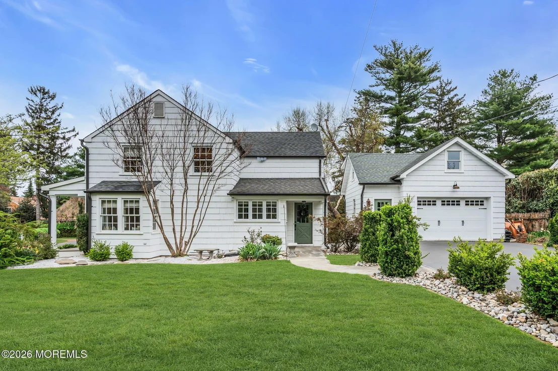 Photo of 9 N Cherry Lane