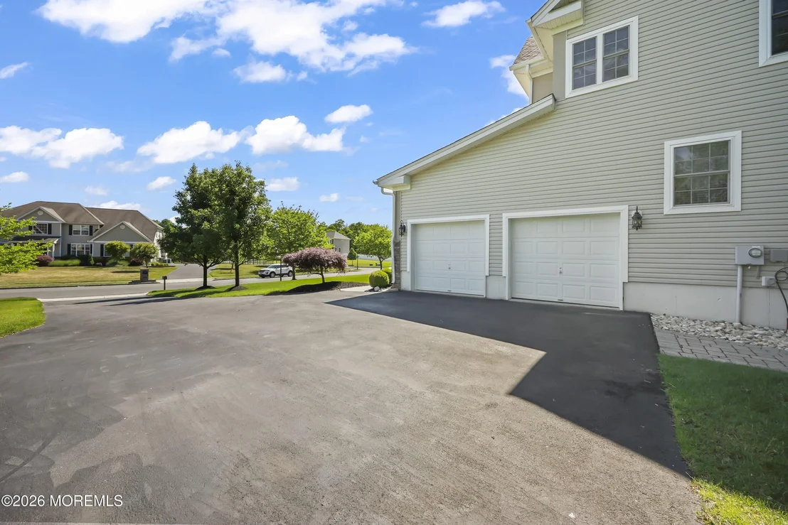 Photo of 14 Whispering Grove Boulevard