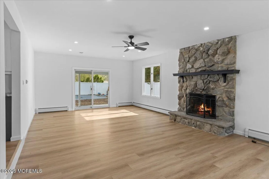Photo of 353 Constitution Drive