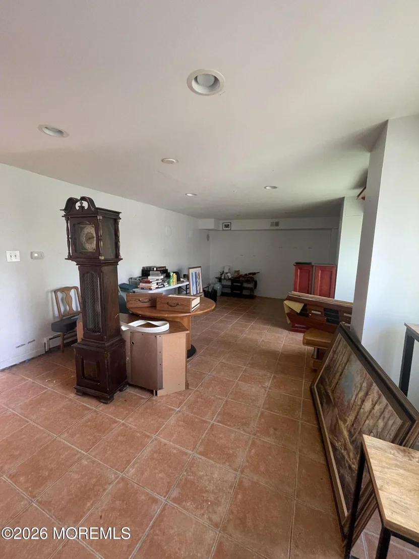 Photo of 87 Clearwater Drive