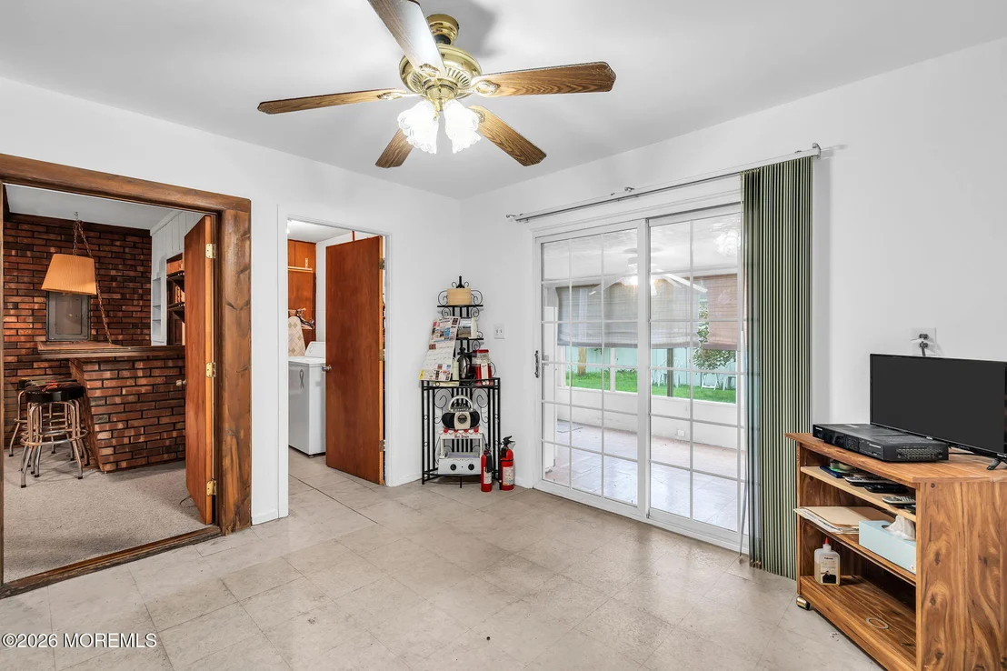 Photo of 580 Lloyd Road