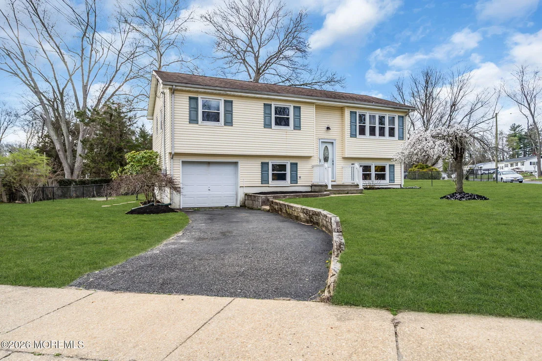 Photo of 7 Spruce Terrace