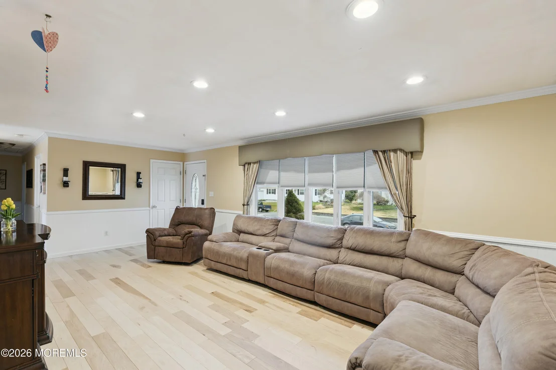 Photo of 244 Oklahoma Drive