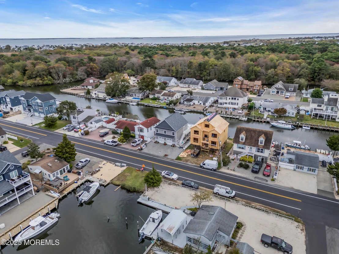 Photo of 1131 Beach Boulevard