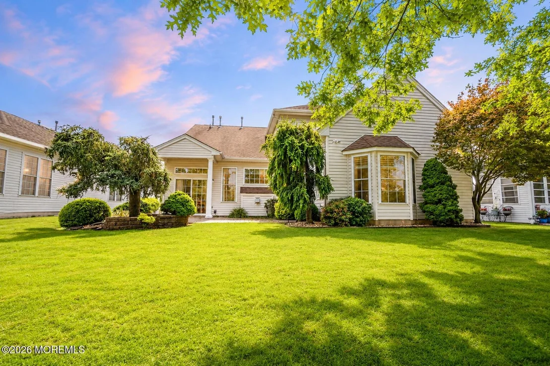 Photo of 9 Inverness Lane