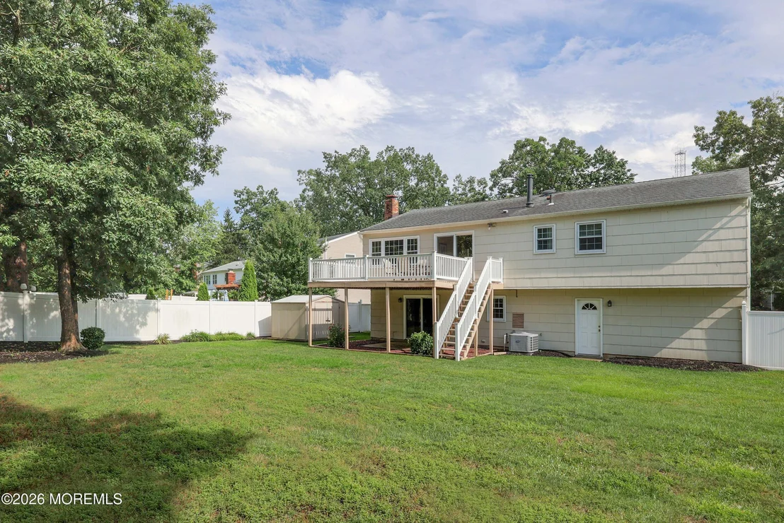 Photo of 514 Oakview Drive