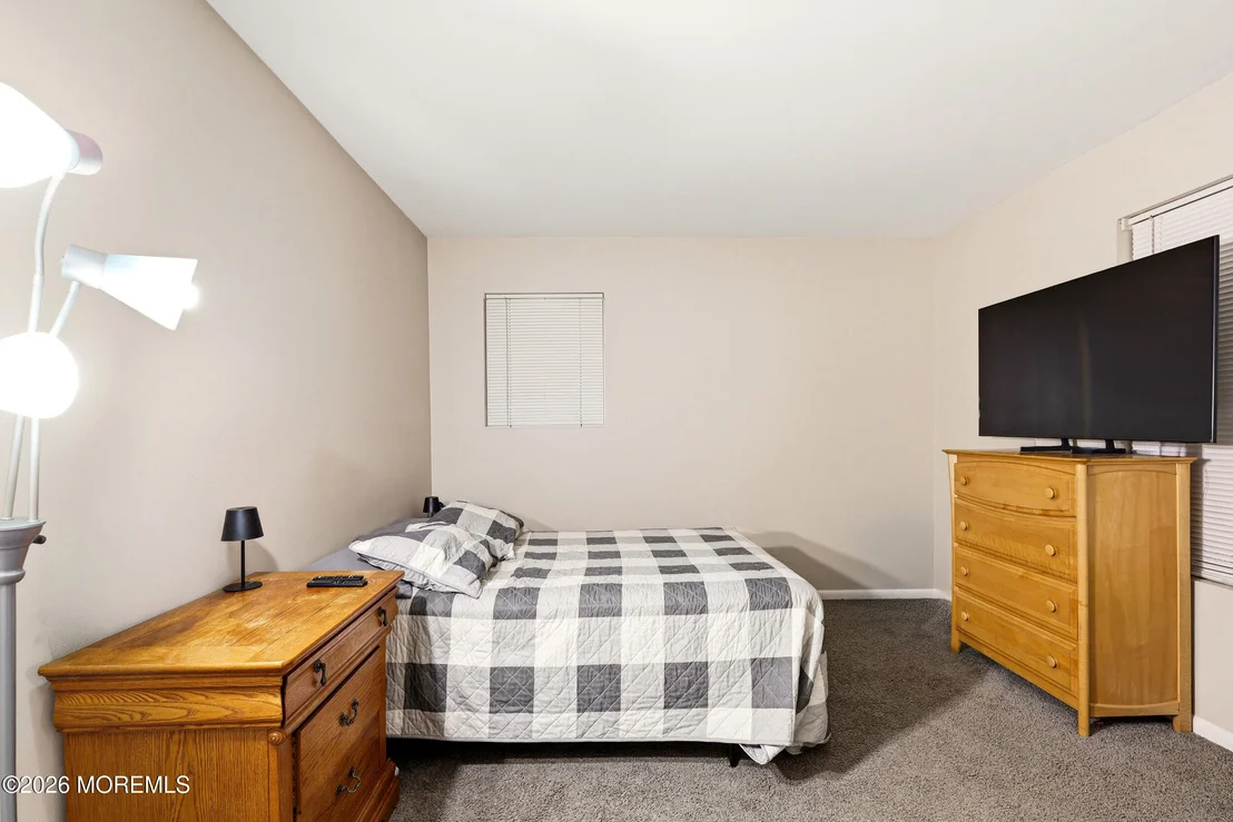 Photo of 225 Cassville Road
