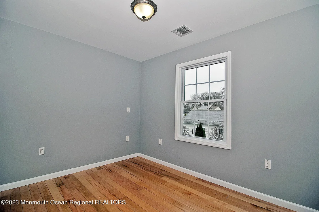 Photo of 307 Alpine Street