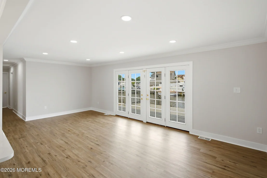 Photo of 1111 Uranus Court