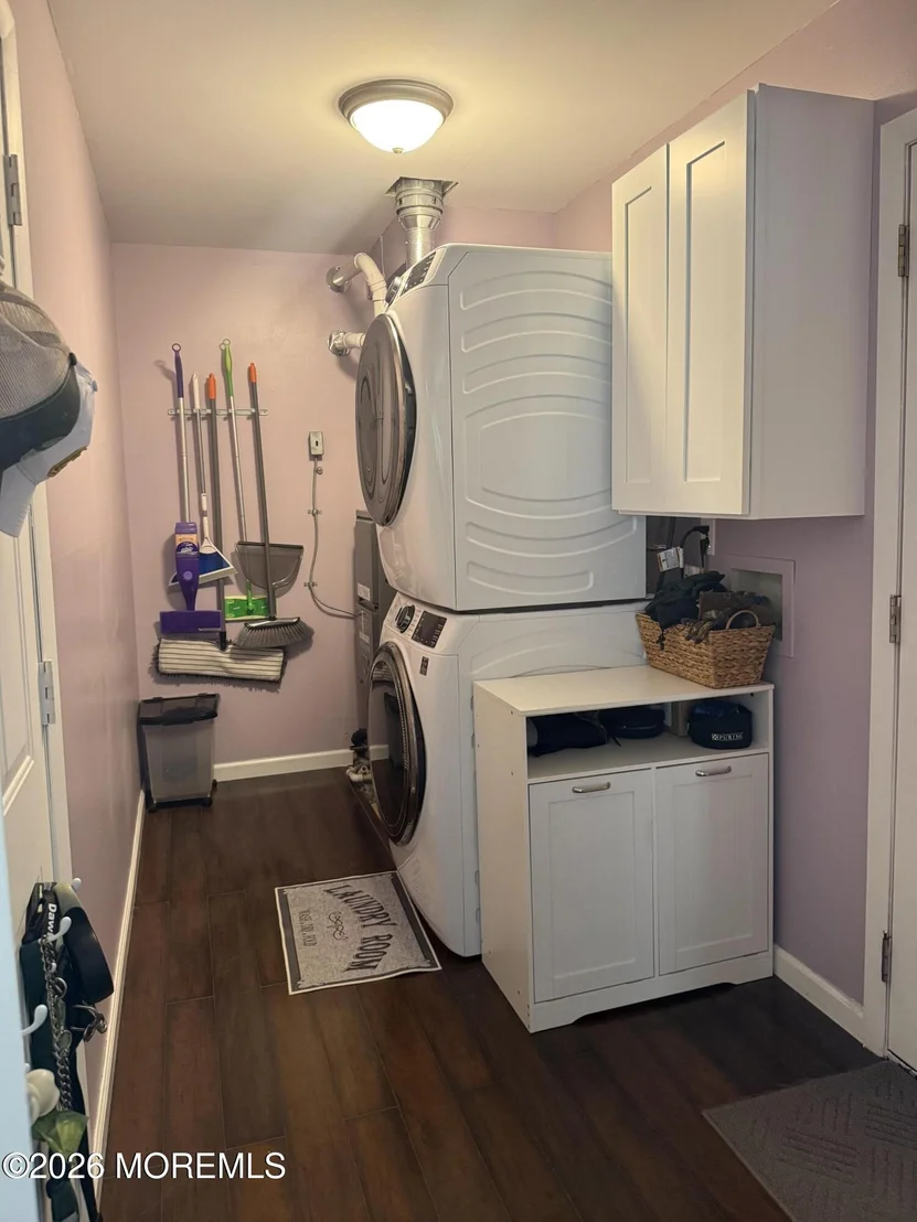 Photo of 718 Conifer Drive