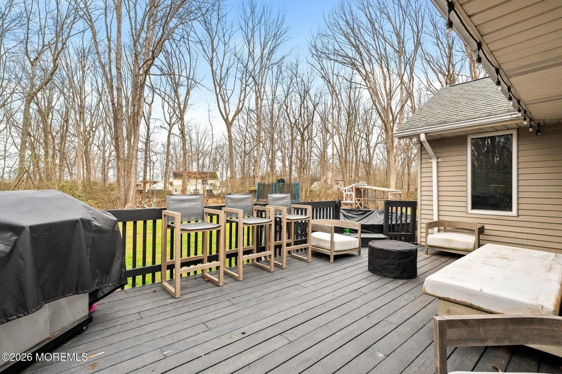 Photo of 5 Pin Oak Drive