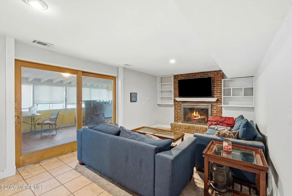 Photo of 652 Brookside Drive