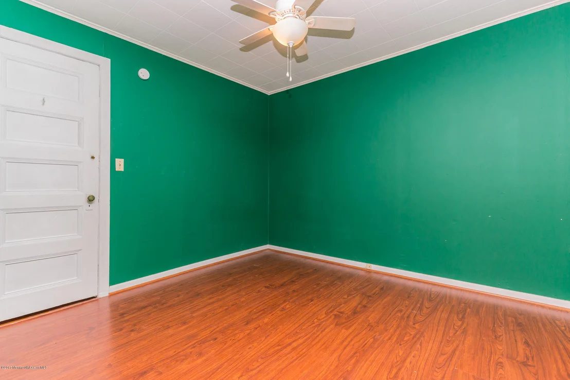 Photo of 511 Barber Avenue