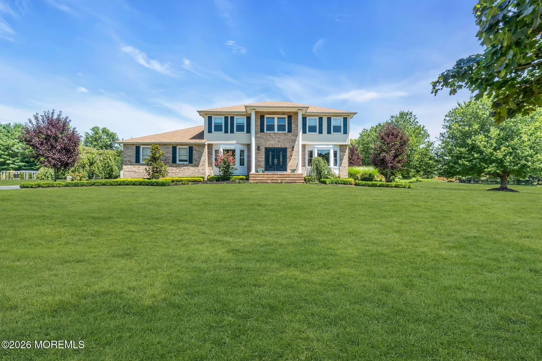 Photo of 16 Groendyke Circle