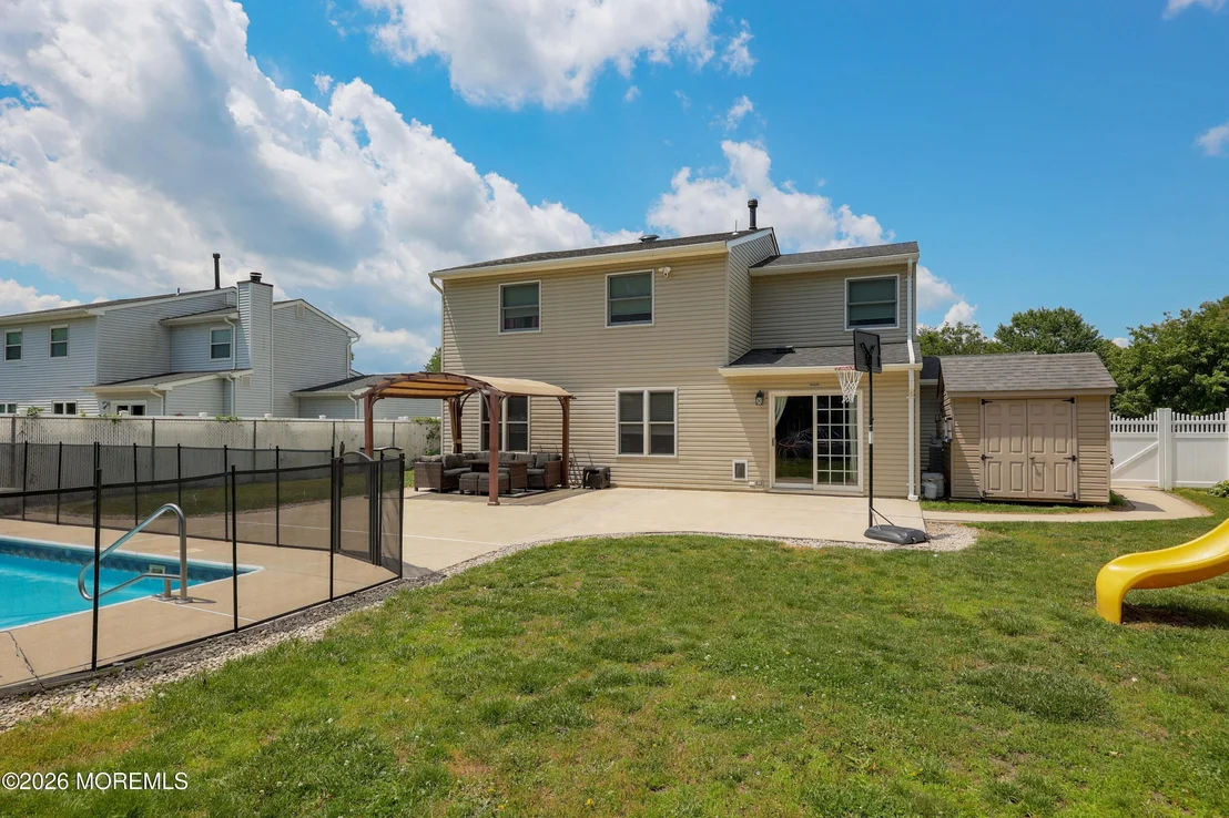 Photo of 70 Starlight Road
