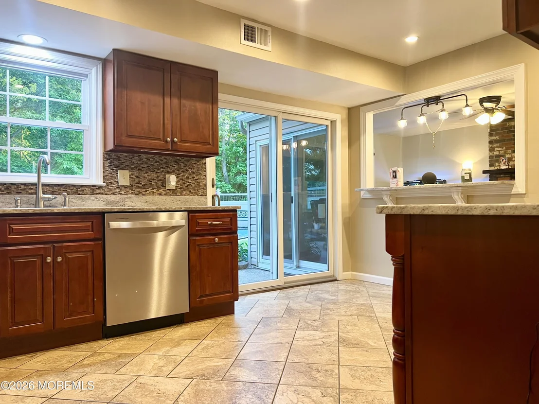 Photo of 16 Templer Way