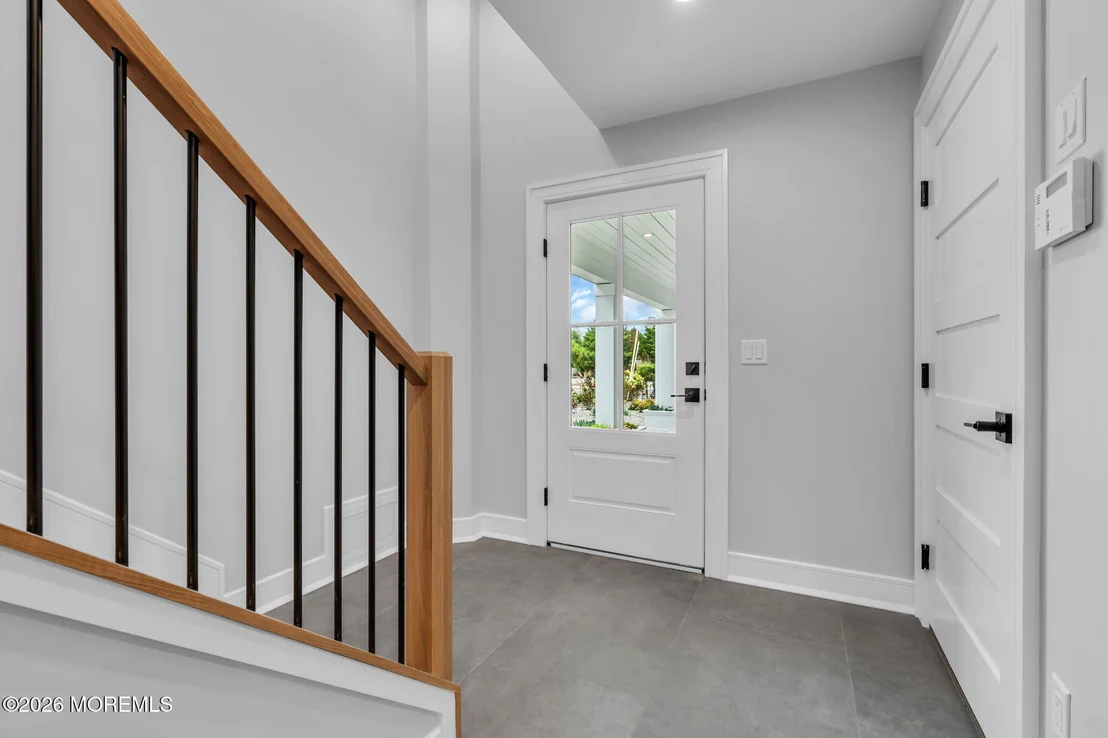 Photo of 151 Pershing Boulevard
