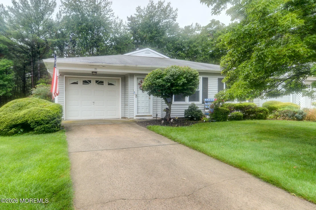 Photo of 71 Meadowbrook Road