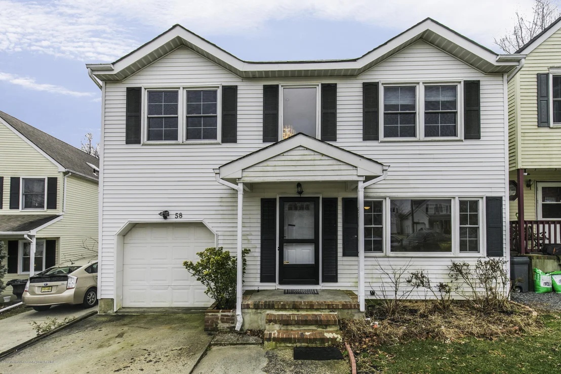 Photo of 58 Oak Knoll Drive
