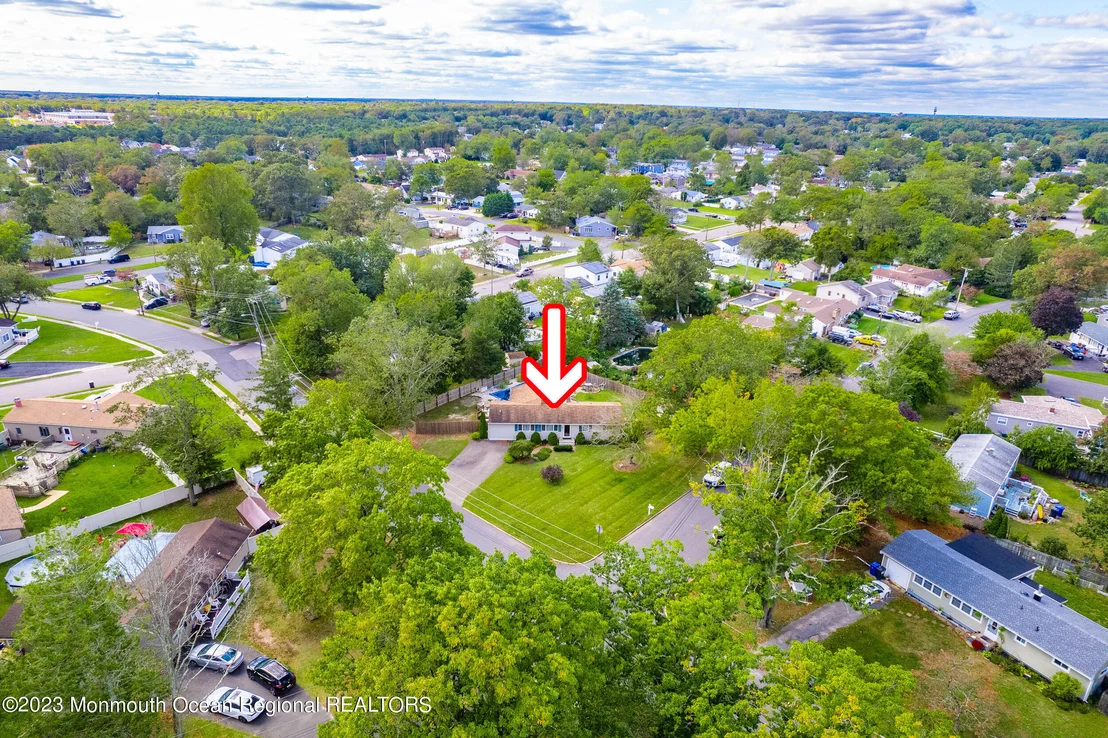 Photo of 1147 Overlook Drive