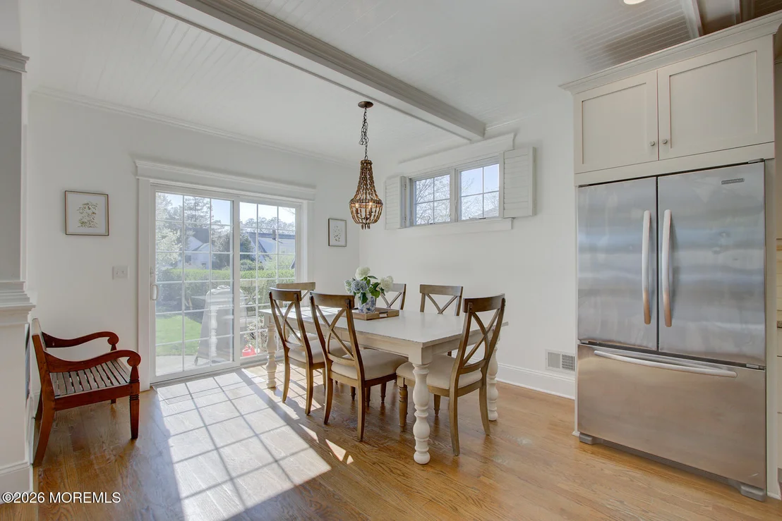Photo of 42 Forrest Avenue