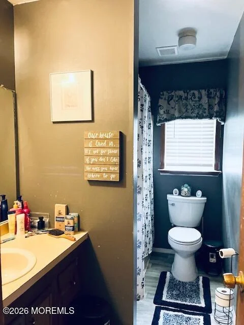 Photo of 718 Clearwater Drive