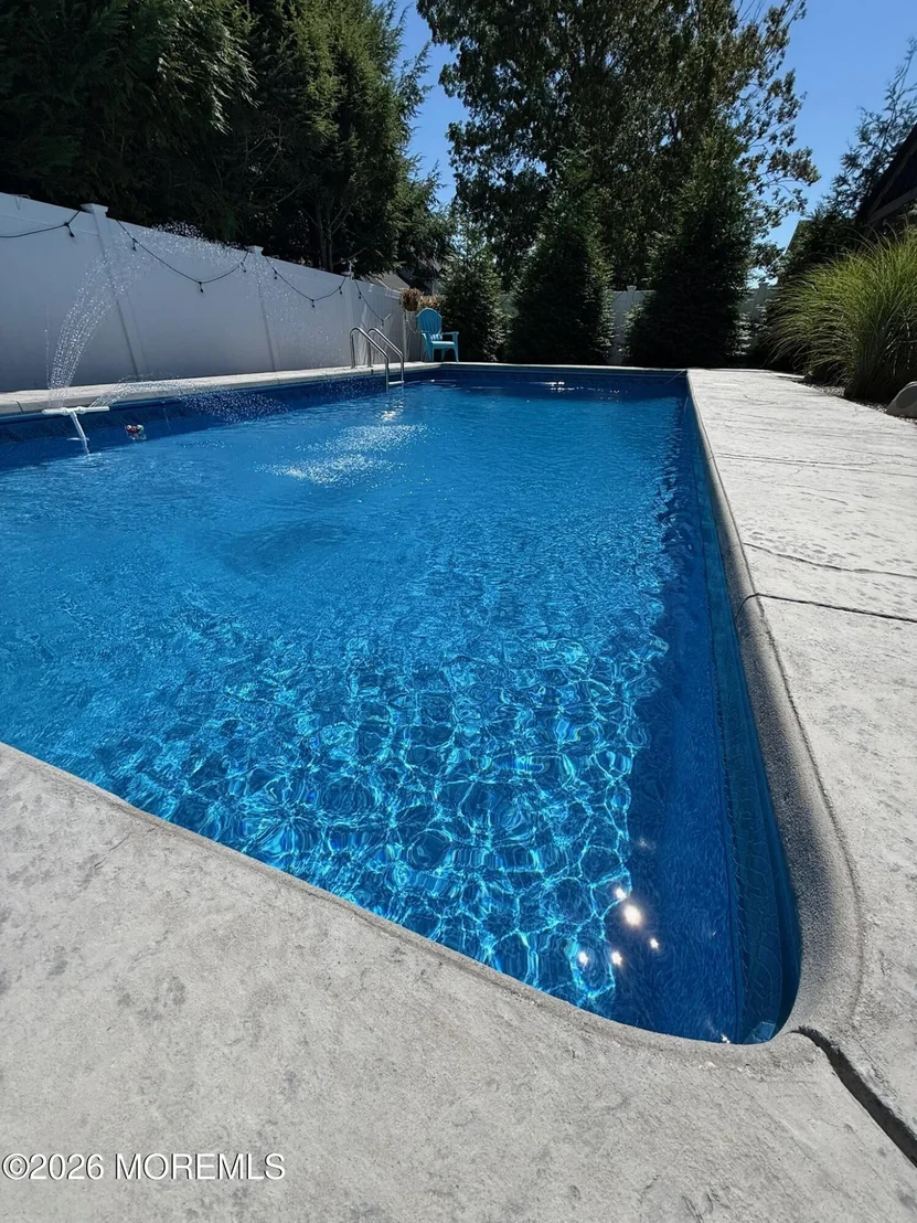 Photo of 235 Serpent Lane