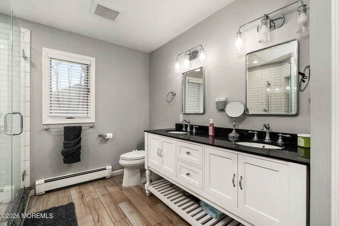Photo of 5 Pin Oak Drive