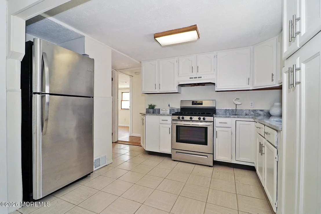 Photo of 1016 Waterview Way
