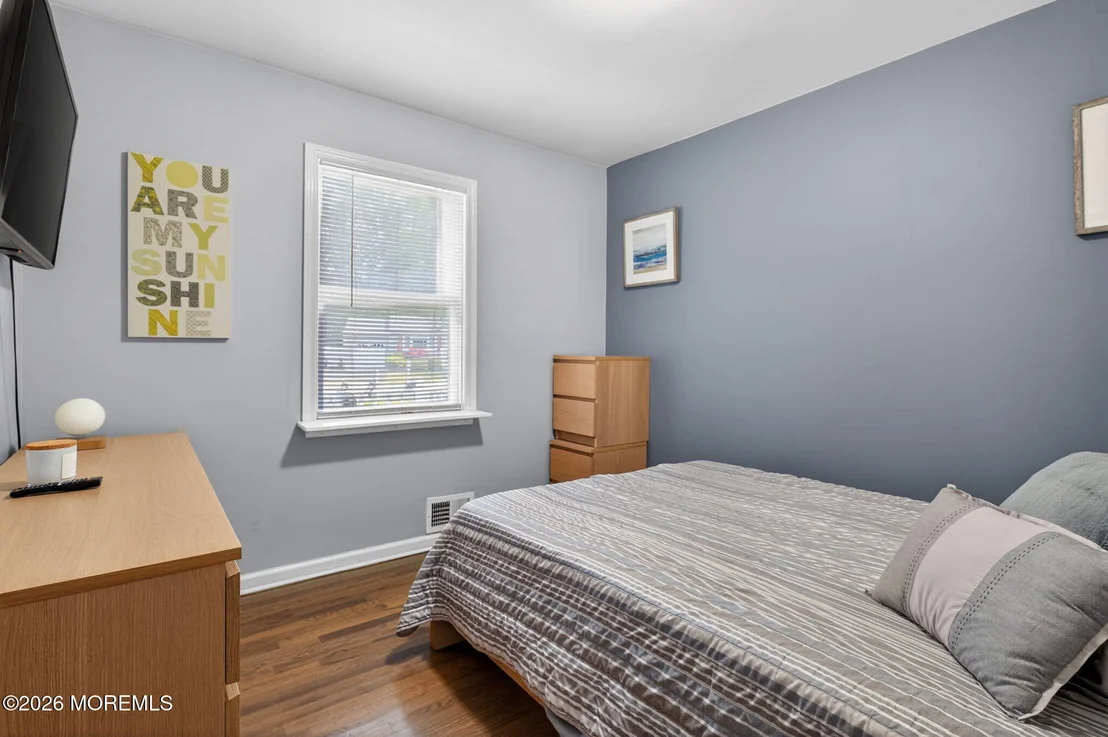 Photo of 32 Brookside Drive