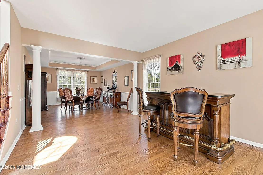 Photo of 43 Oxford Circle