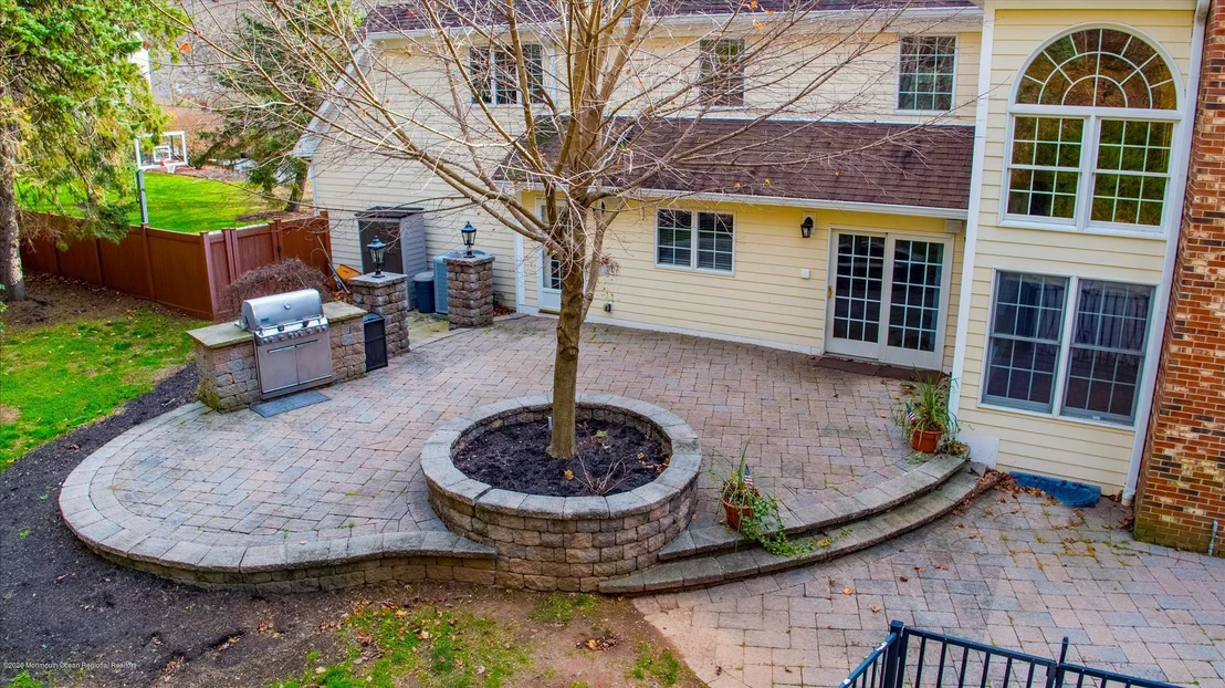 Photo of 7 Beverly Drive