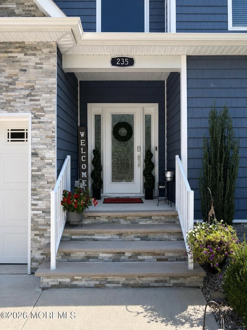 Photo of 235 Serpent Lane