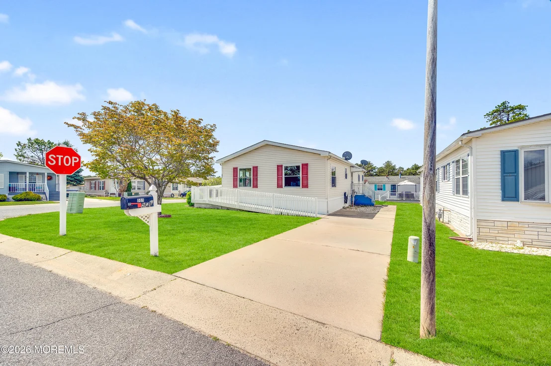 Photo of 501 Momosa Drive
