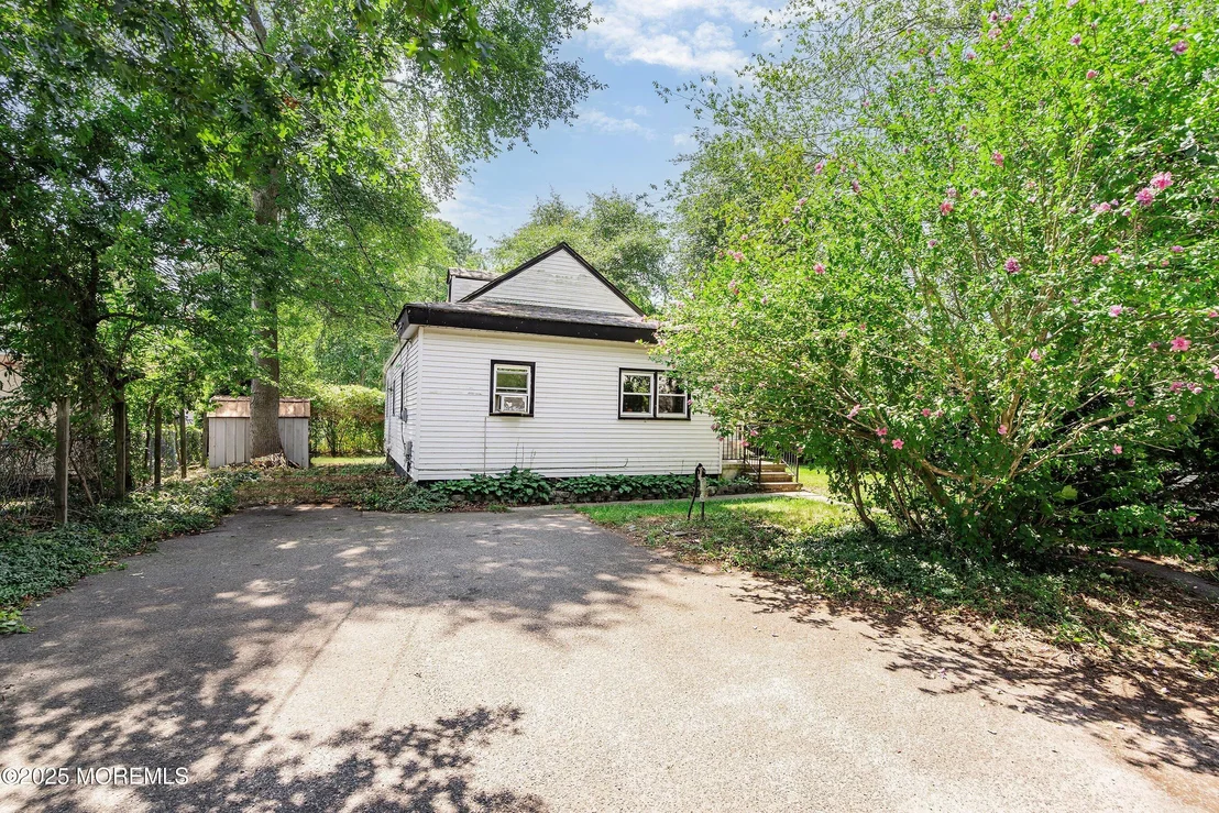 Photo of 2111 Patton Road