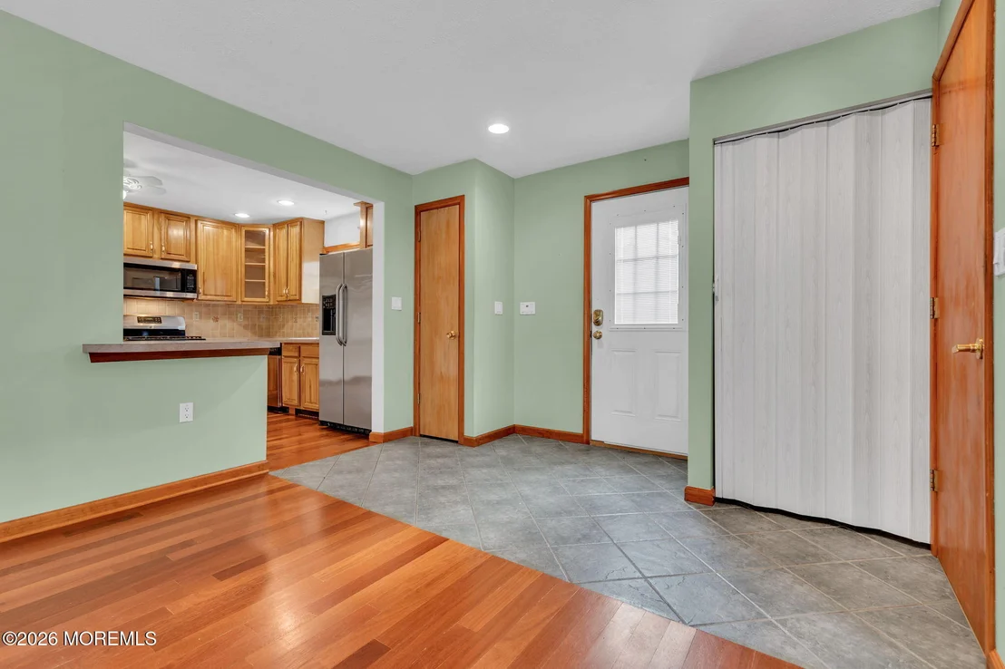 Photo of 20 Sylvan Boulevard
