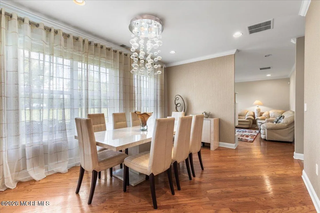 Photo of 170 Shinnecock Drive