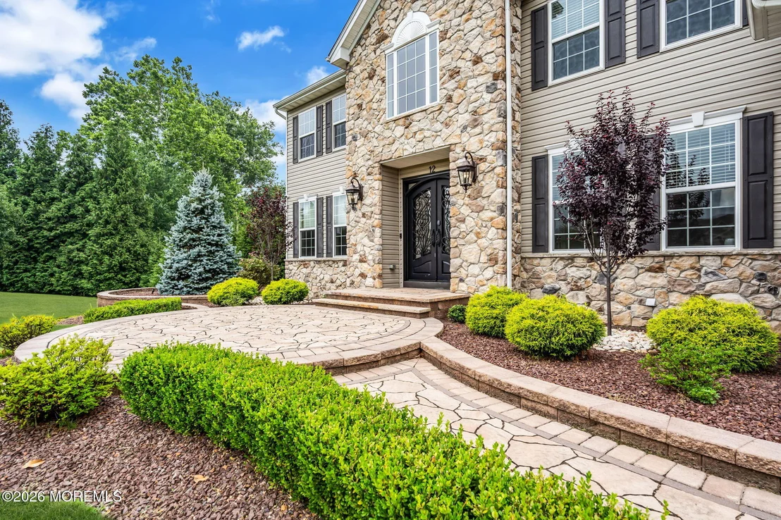 Photo of 12 Whispering Grove Boulevard