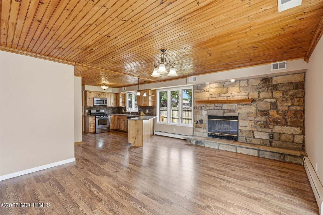 Photo of 14 Scheiber Drive
