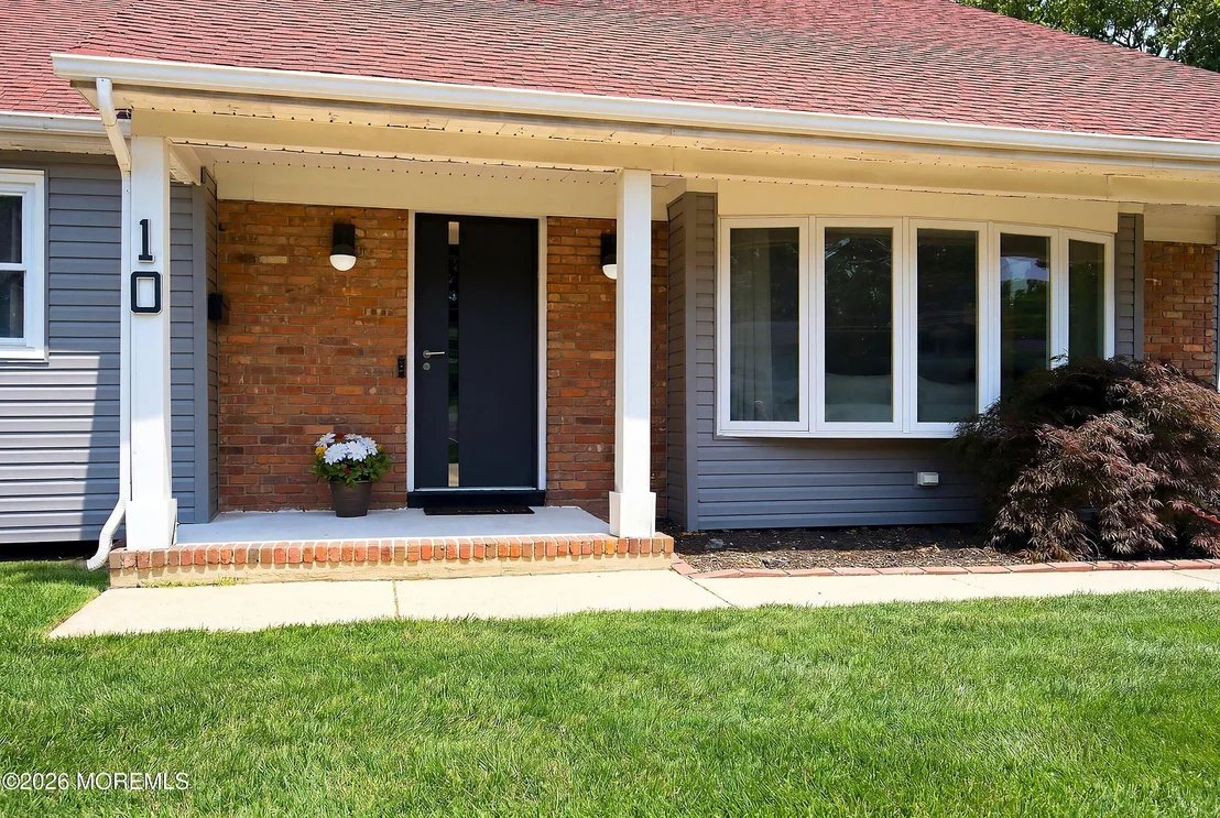 Photo of 10 Beacon Drive