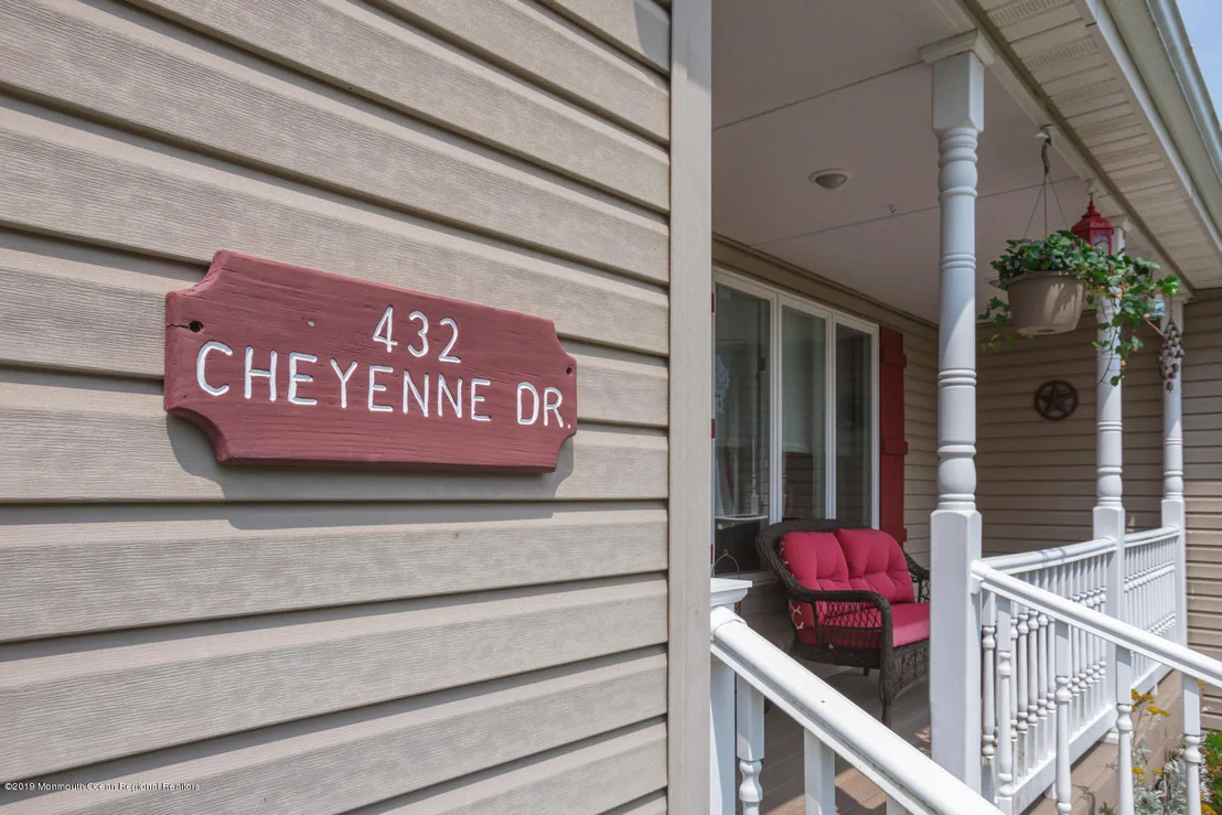 Photo of 432 Cheyenne Drive