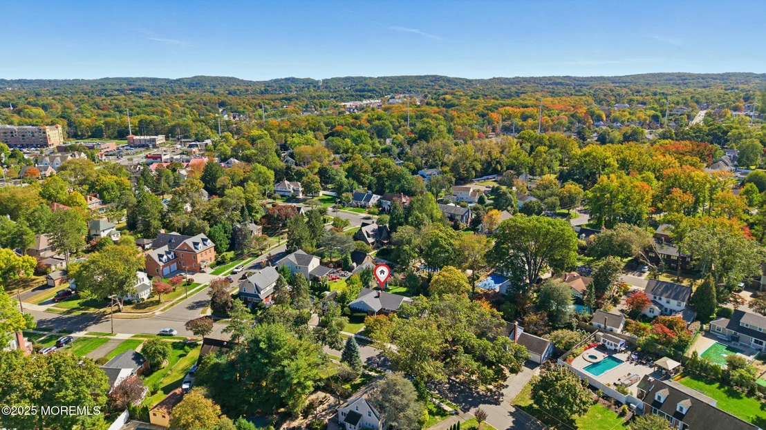 Photo of 7 Sunset Avenue