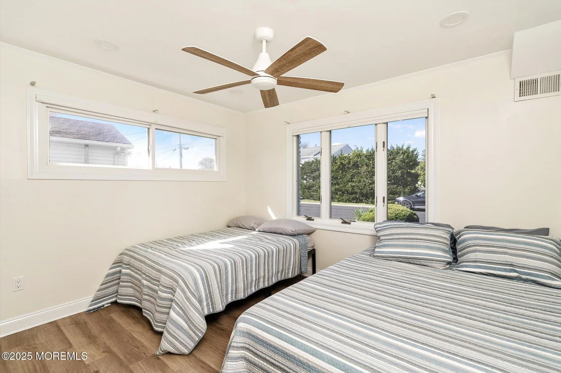 Photo of 673 Bayview Drive